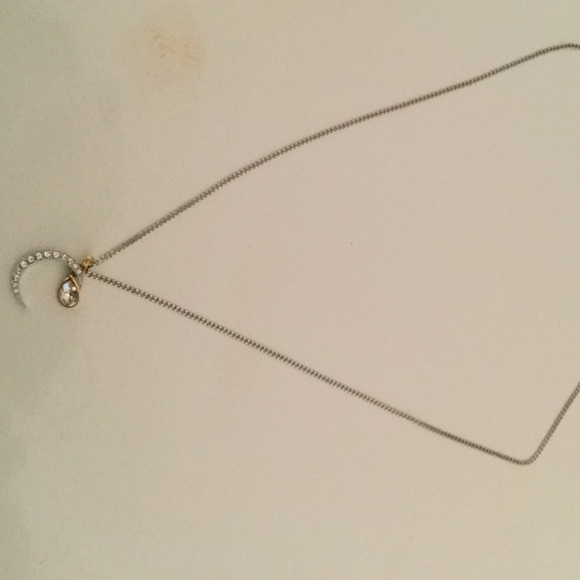 Swarovski Moon raindrop pendant silver necklace - Picture 6 of 6